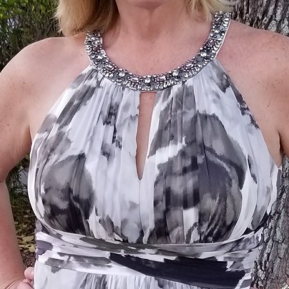 Eliza J sz 12 floral halter gown *skirt layers altered to shin/ankle length - Picture 5 of 8